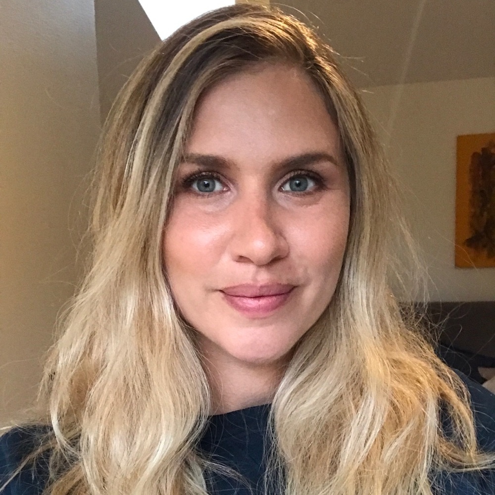 Meet your Posher, Amanda
